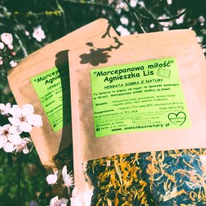 Herbata -zestaw 2 szt "Marcepanowa miłość ". Autorka Książek Agnieszka Lis i jej rozkoszny zestaw